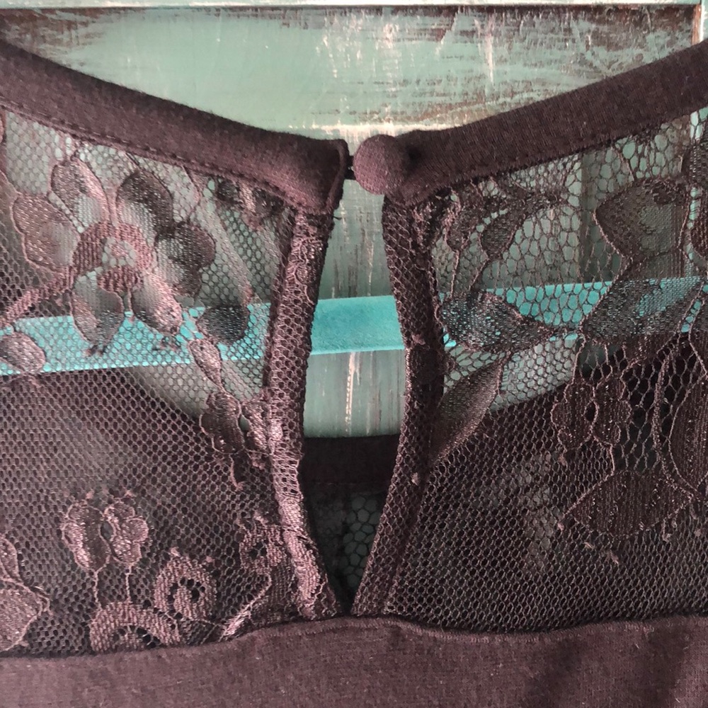 Torrid Peplum Lace Detail Top - Picture 5 of 5